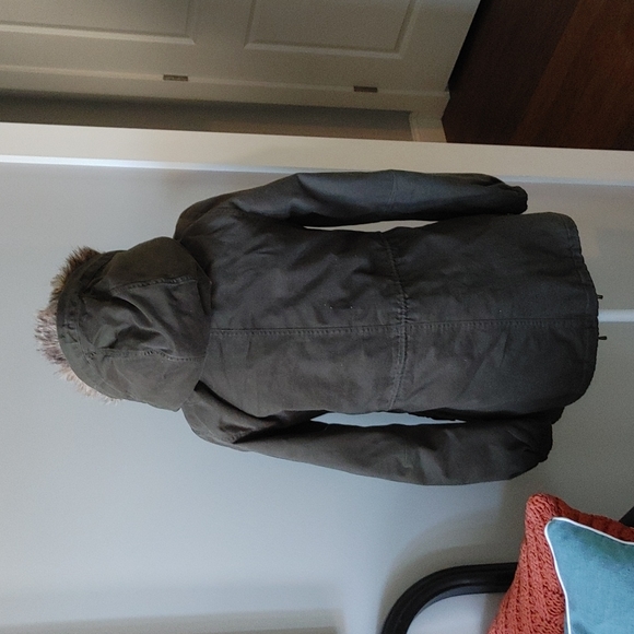 Banana Republic Faux Fur Utility Coatp - Picture 3 of 8